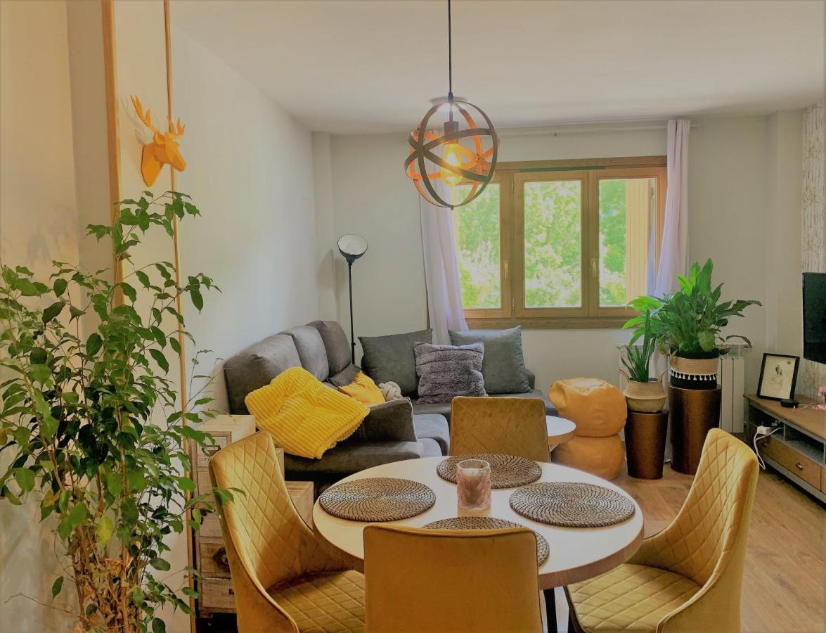Apartamento IBÓN Benasque Exterior foto